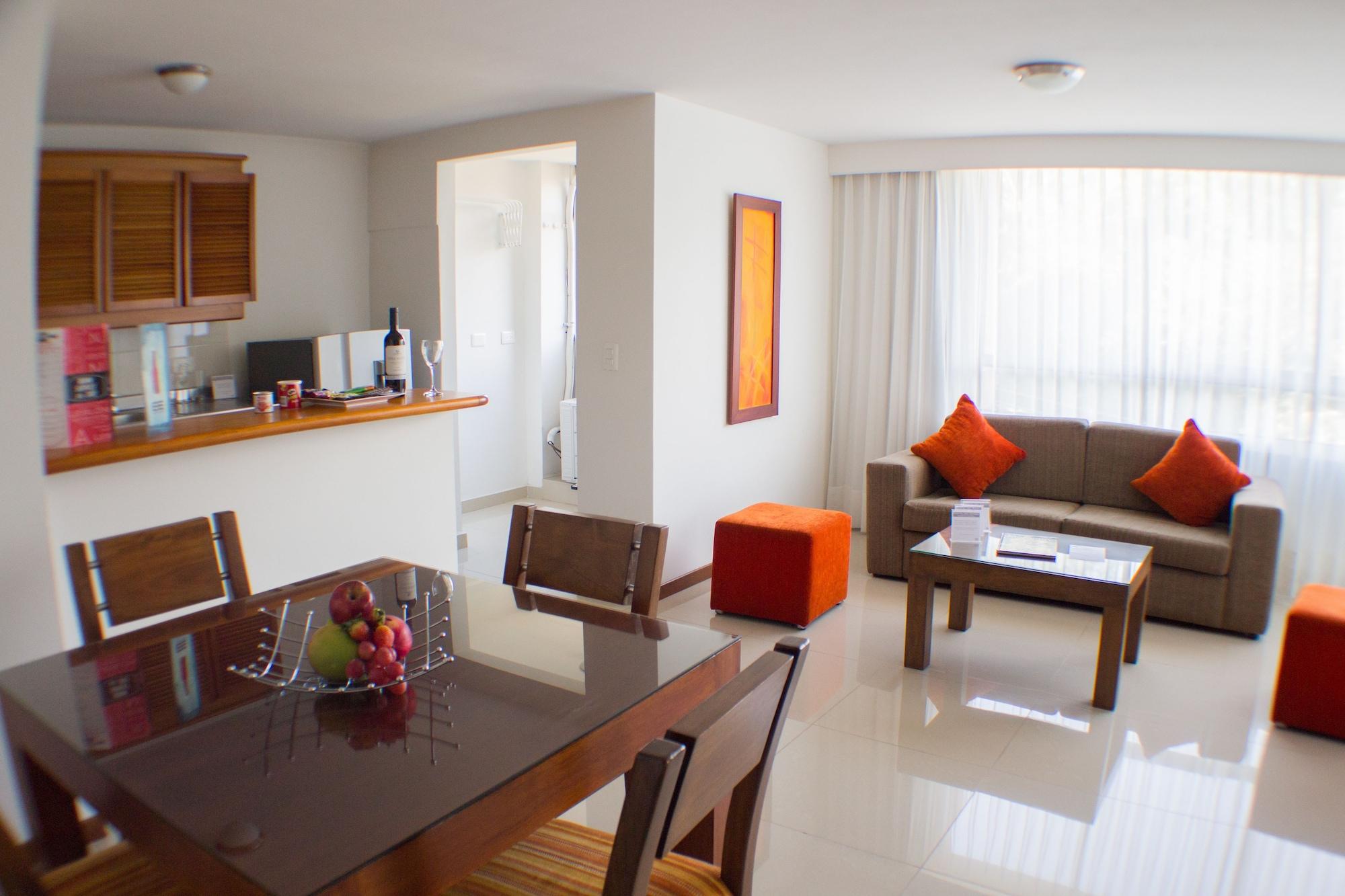 Portal Del Rodeo Apartahotel Медельїн Екстер'єр фото