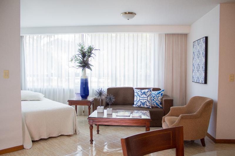 Portal Del Rodeo Apartahotel Медельїн Екстер'єр фото